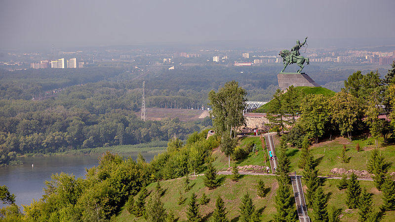 Файл:Salavat Yulaev Panorama.jpg