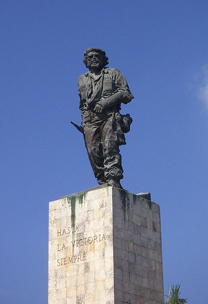 Файл:Statue du Che à Santa Clara, Cuba.JPG