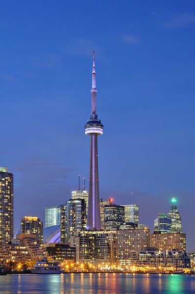 Файл:Toronto - ON - CN Tower bei Nacht2.jpg